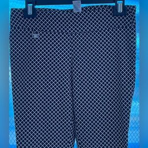 Women’s Rafaella Size 8 Crop Pants